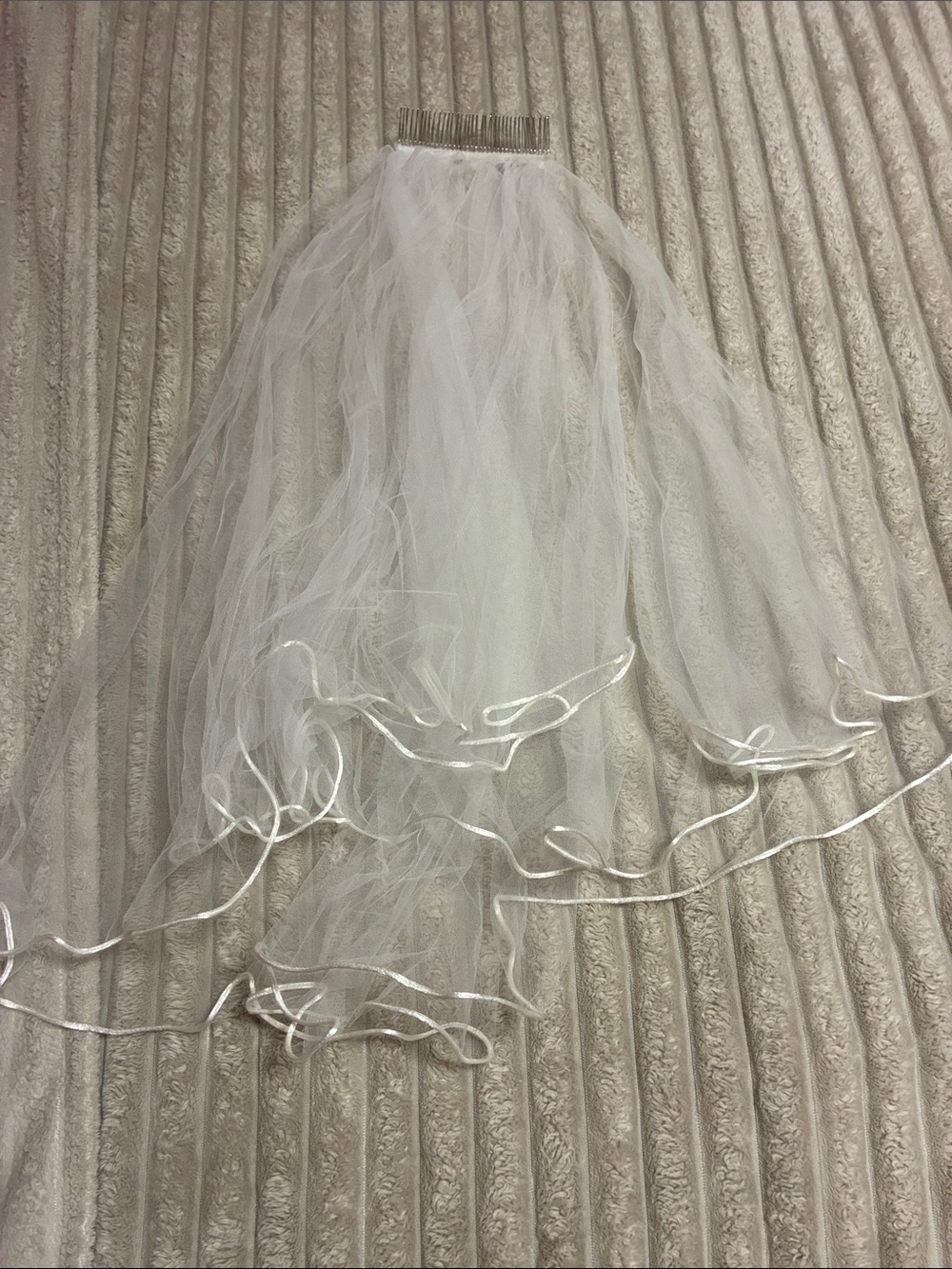 White Bridal Veil with Satin-Edged Layers